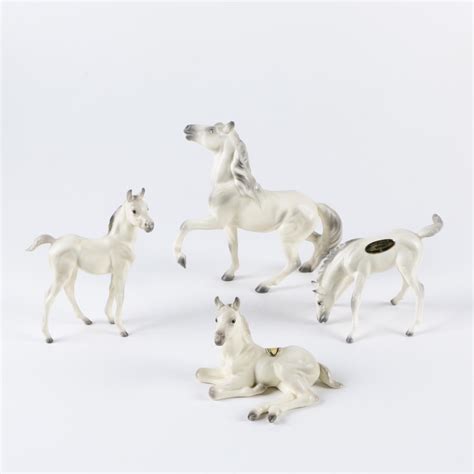Porcelain Horse Figurine Assortment Including Hagen Renaker Ebth