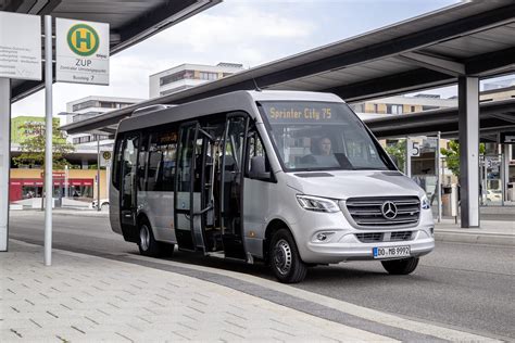 Pictures The Mercedes Benz Sprinter City 75 Minibus Pmv Middle East