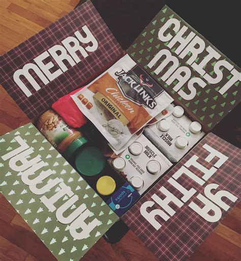 Christmas Care Package ! ️ | Christmas care package, Care package, Packaging