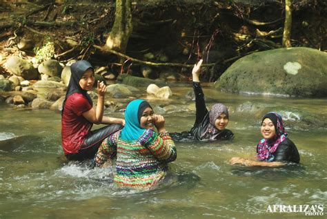   kolam air panas sungai serai hulu langat district,malaysia. When She Whispers & Giggles: Picnic d' Sungai Congkak ...