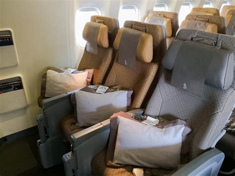 Flight Review Singapore Airlines New Economy Class Muc Sin Adrayt