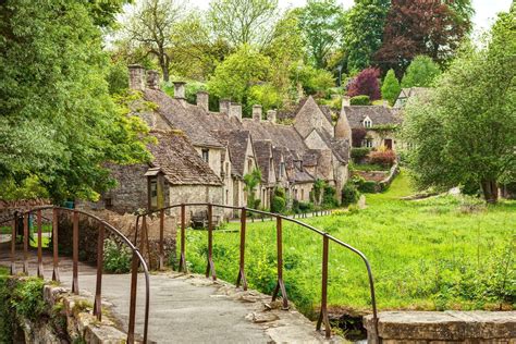 Bibury Travel Guide Visitor Guide To Bibury Sykes Cottages