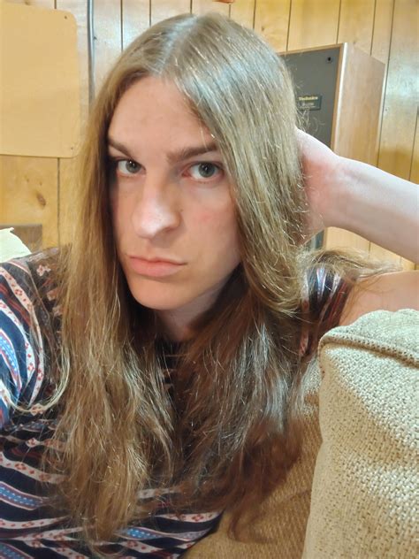 Sad Trans Girl Selfie Tell Me Im Pretty Or Something Idk Rtranspositive