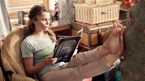 keri russell feet soles youtube