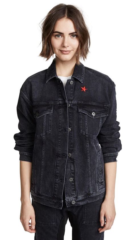 15 Black Denim Jacket Outfits For Fall Who What Wear Uk Denim Jacket