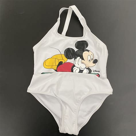 Detail Gucci Mickey Mouse Bathing Suit Koleksi Nomer 56