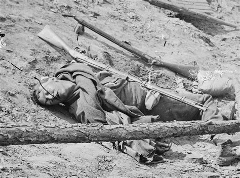 The Chubachus Library Of Photographic History The Body Of A Confederate Soldier In A Trench In