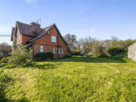 2 Bed Semi Detached House For Sale In 5 Pondtail Cottages Coolham Road West Grinstead Horsham