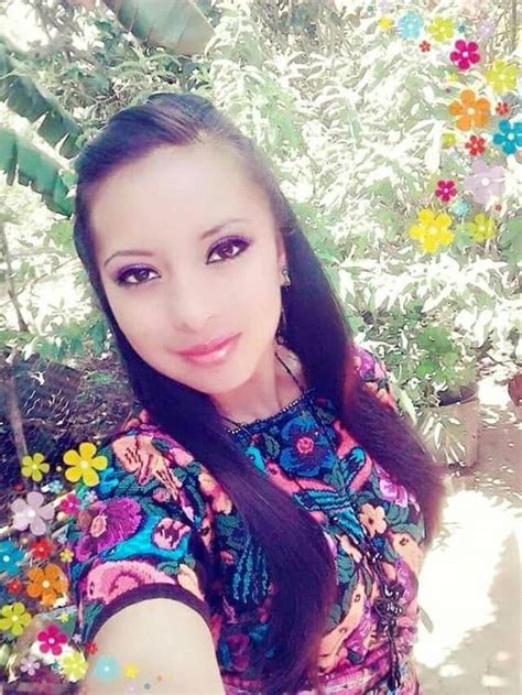 Chicas En Traje Tipico De Guatemala Mujeres Guatemala Chicas