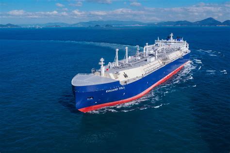 Lng Tankers Liquefied Natural Gas Shipping Teekay