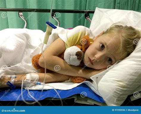 Sick Child In Hospital Casualty Ward Stock Photo Image Of Hospital