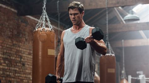 In a nutshell, centr is a health and fitness app launched by chris hemsworth in 2019. Centr Review: We Followed The Chris Hemsworth Fitness App ...