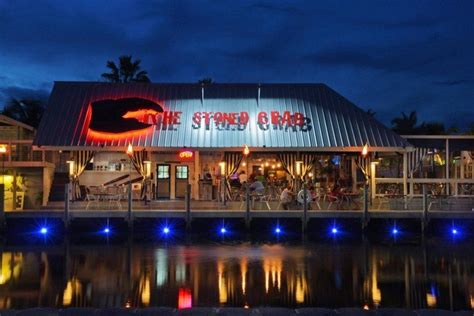 Stoned Crab Restaurant Serves Fresh Seafood Specialties