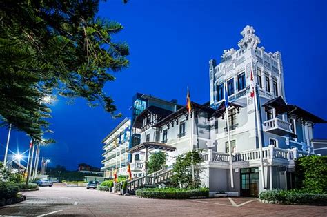 300m from a little, pebble beach, and the hotel is at the heart of the old city. GRAN HOTEL DEL SELLA - Ahora 94 € (antes 1̶2̶6̶ ̶€̶ ...