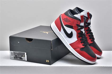 The upcoming air jordan 1 mid gets a familiar black, red and white colorway was the shoe embodies a chicago black toe color combination that should.  554725-069 Air Jordan 1 Mid "Chicago Black Toe" - NLH ...