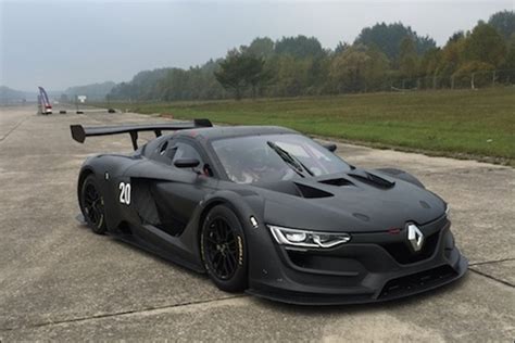 Renault Rs01 Joins French Gt Tour Championship Finale