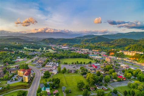 Top 5 Reasons to Plan a Pigeon Forge TN Vacation
