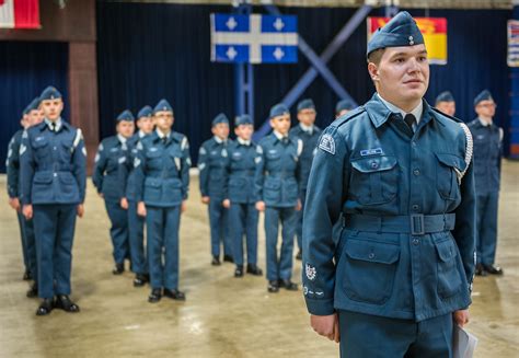 27 Cadets De Lair Du Canada Québec Et Outaouais