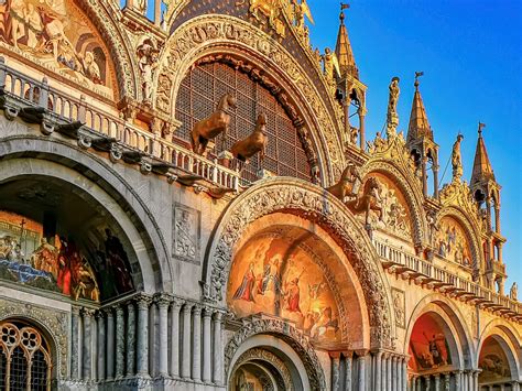 Saint Mark Gold Basilica In Venice Italy Building The Church