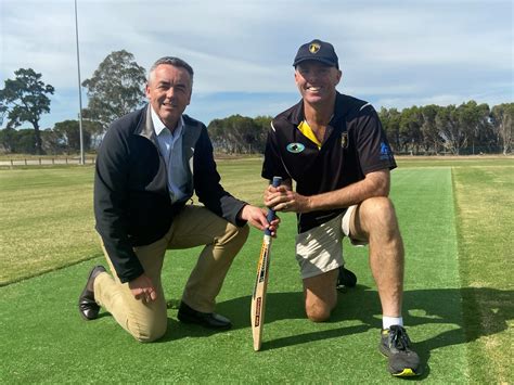 KEEGAN STREET RESERVE OFFICIALLY OPENS | darrenchester.com.au
