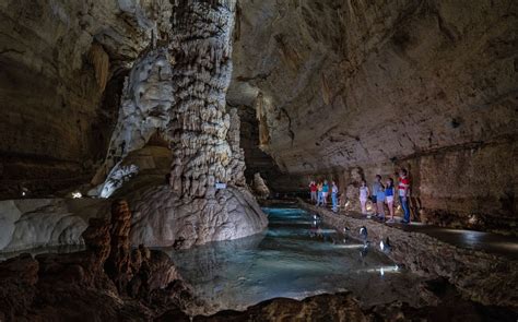 Natural Bridge Caverns Discovery Tour