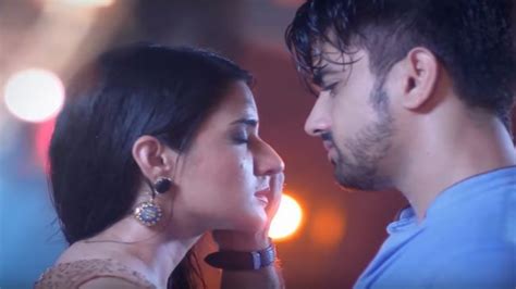 New Promo Naamkaran Love Triangle Youtube