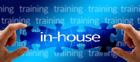 The data forwarded to creditplus bank ag may be forwarded to credit agencies by creditplus bank ag. Inhouse-Trainings - RCF