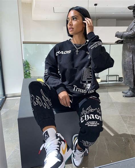 streetwear two 2 piece set women tracksuit female white black tops and pants women matching sets