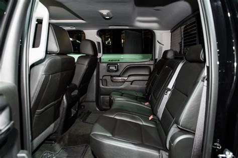 Chevrolet Silverado 1500 Interior