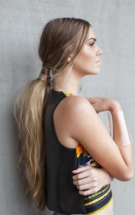 10 Easy And Gorgeous Ways To Make Your Ponytail Look Incredible Ideas