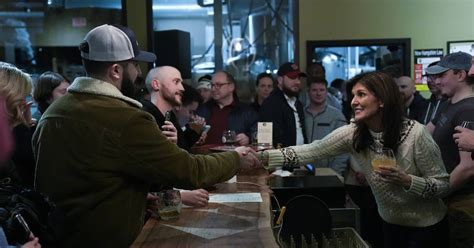 Nikki Haley Tries To Draw New Hampshires Independents Without