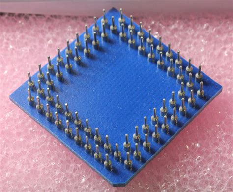 1 New Augat 4 1437522 4 Ic Pin Grid Array Sockets 68 Pin Blue Ebay