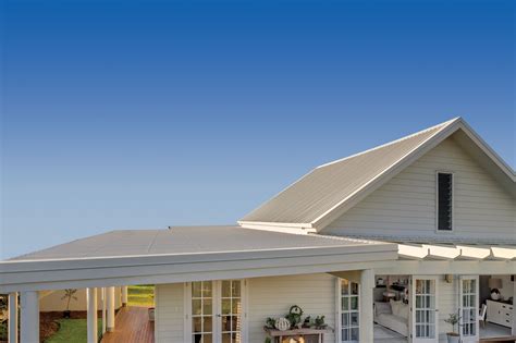 Surfmist® Colorbond® Steel Facade House House Roof Weatherboard
