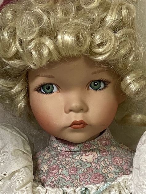 Dianna Effner Porcelain Doll Blonde Hairgreen Eyes 14″ Doll Peddlar