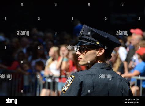 Female Women Cops Police New Hi Res Stock Photography And Images Alamy