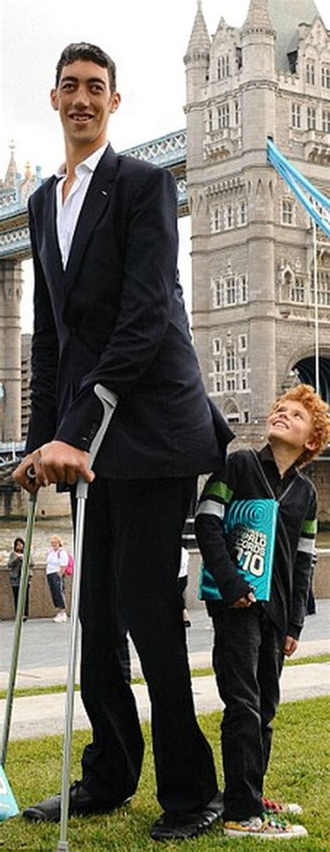 2465cm 세계에서 가장 키 큰 남자 슐틴 코센sultan Kosen 네이버 블로그