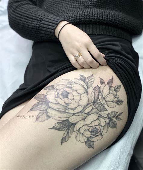 55 Most Beautiful Thigh Tattoos You Will Love Xuzinuo Page 41