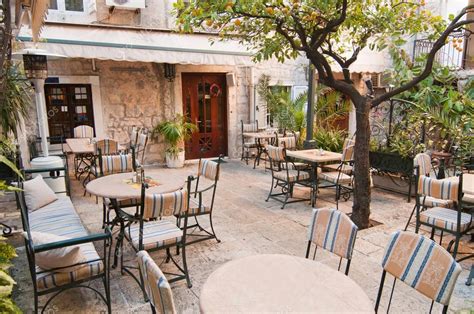 Cosy Mediterranean Restaurant Stock Photo By ©microgen 115251694