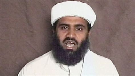 Este libro está disponible en amazon y más de un millón de títulos más los puedes leer gratis a través de kindle unlimited haciendo clic aquí y registrándote en el programa. WwW.jOJo-Ent.Com El yerno de Bin Laden denuncia que EE.UU. lo torturó y exige ser exculpado ...