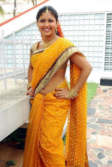 Tamil Actress Amrutha Valli Hot Stills ~ Cinindya