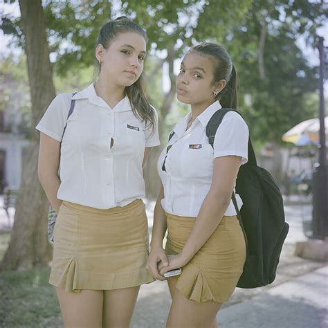 Las Brillantes Adolescentes Cubanas De Sayaka Yamaguchi I D