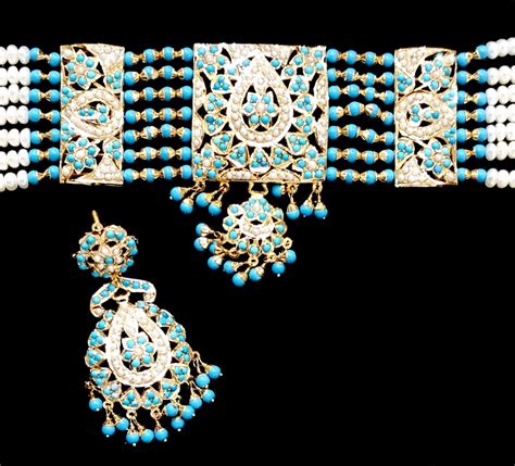 Pin By Farah Alam On Jewels Bangles Jewelry Designs Bridal Jewelry