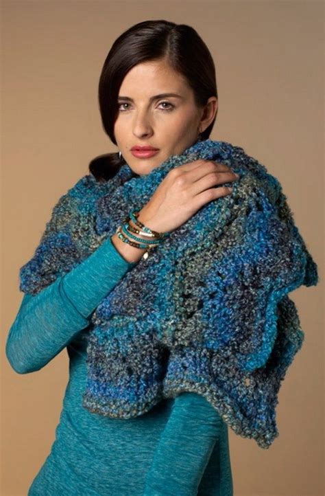maria s shawl in red heart stellar lw3484 knitting patterns loveknitting