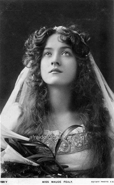 Old Photo Actress Maude Fealy Looking Up Vintage Portraits Vintage