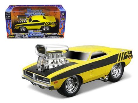 1969 Dodge Charger R T Hemi Yellow Gasser Muscle Machines 1 24 Diecast Model Car By Maisto