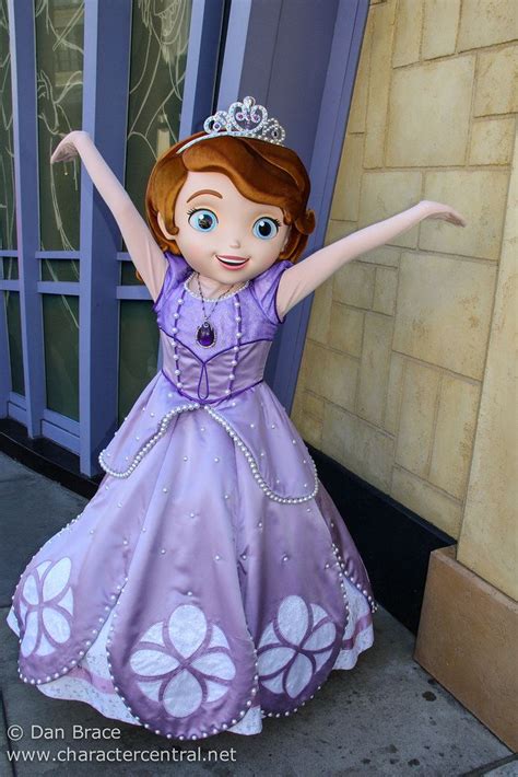 Princess Sofia The First At Disney Character Central In Princess