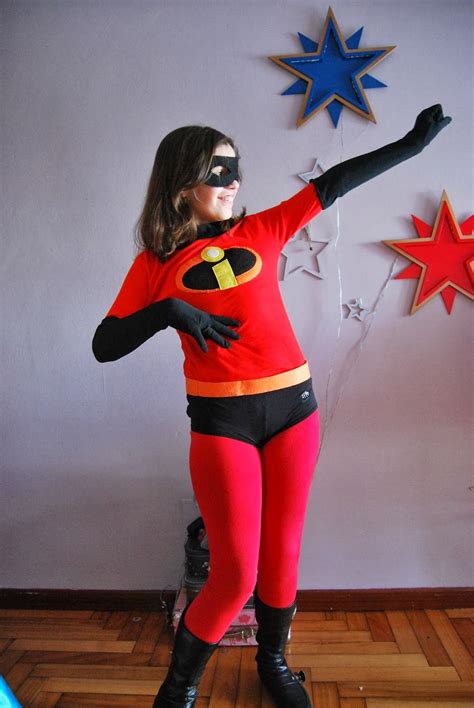 14 very fine diy halloween costumes. The Incredibles costume, so easy DIY costume. Los Increíbles o cómo hacer un disfraz casero si ...