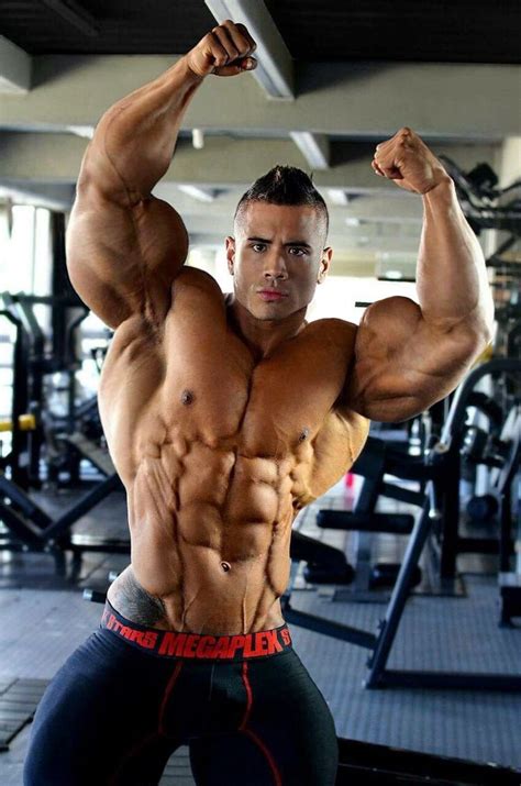 Muscle Morphs By Hardtrainer Muscle Men Julian Tanaka Big Muscles