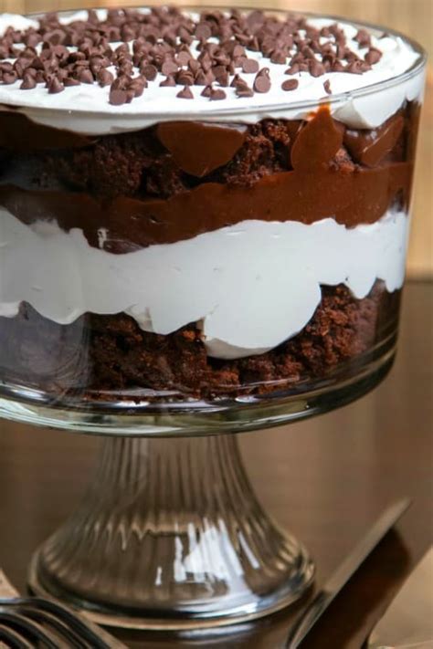 easy chocolate brownie trifle dessert  love home
