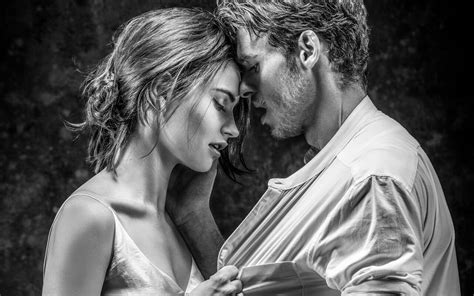 First Look Richard Madden And Lily James In Romeo And Juliet